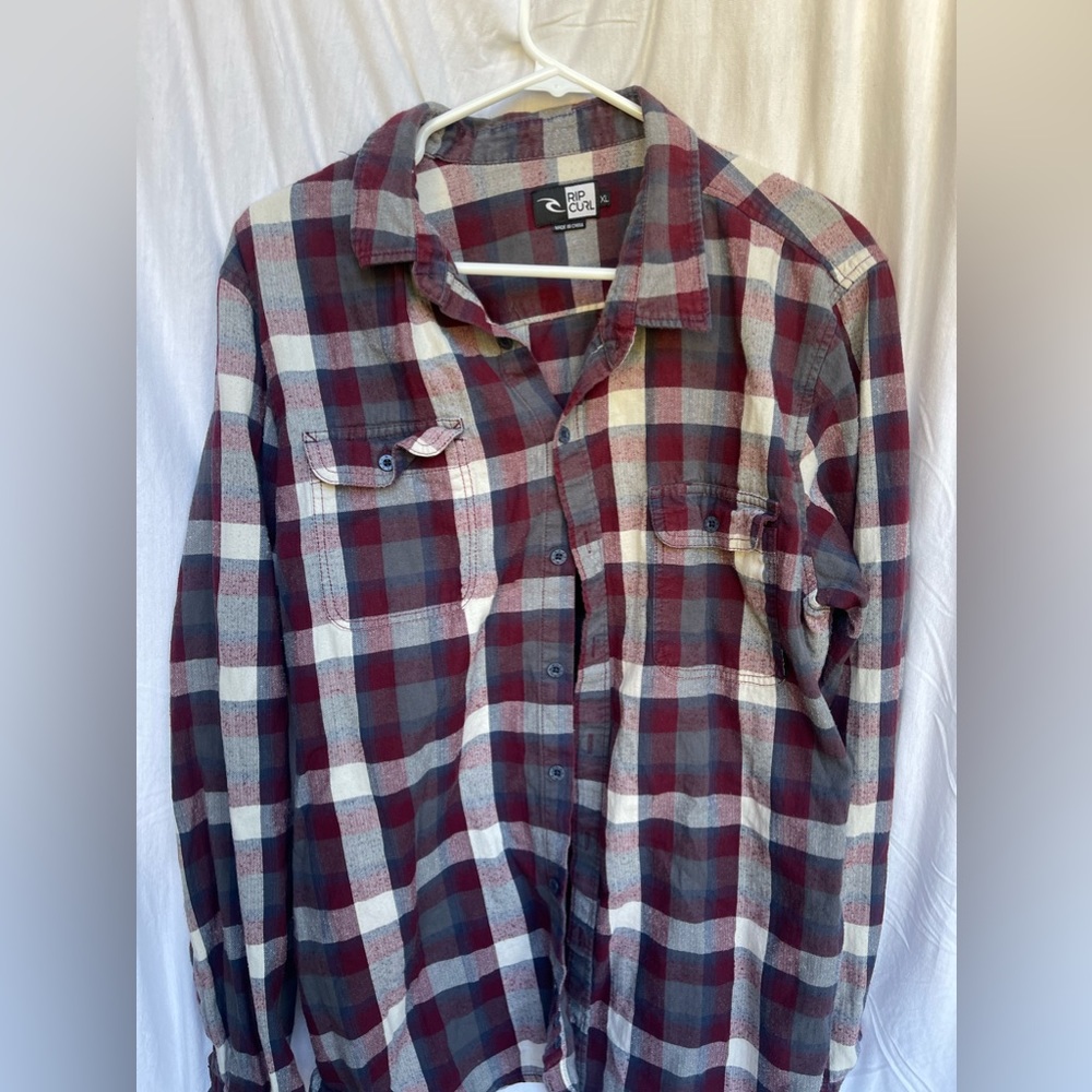 rip curl XL flannel- barely worn